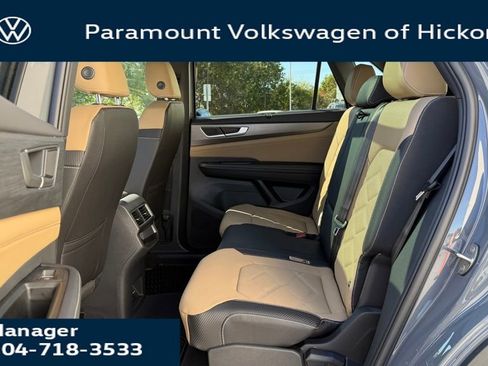 New 2026 Volkswagen Atlas Cross Sport SE image 28