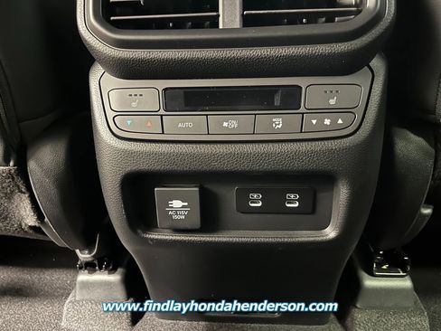 Certified 2026 Honda Pilot Black Edition image 23