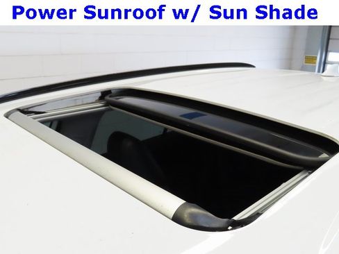 Used 2019 Toyota RAV4 XLE Premium image 6