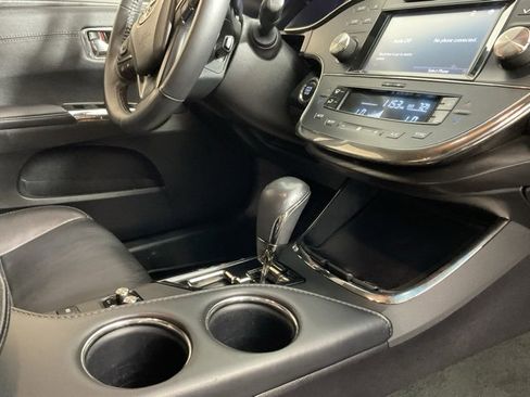 Used 2018 Toyota Avalon XLE image 20