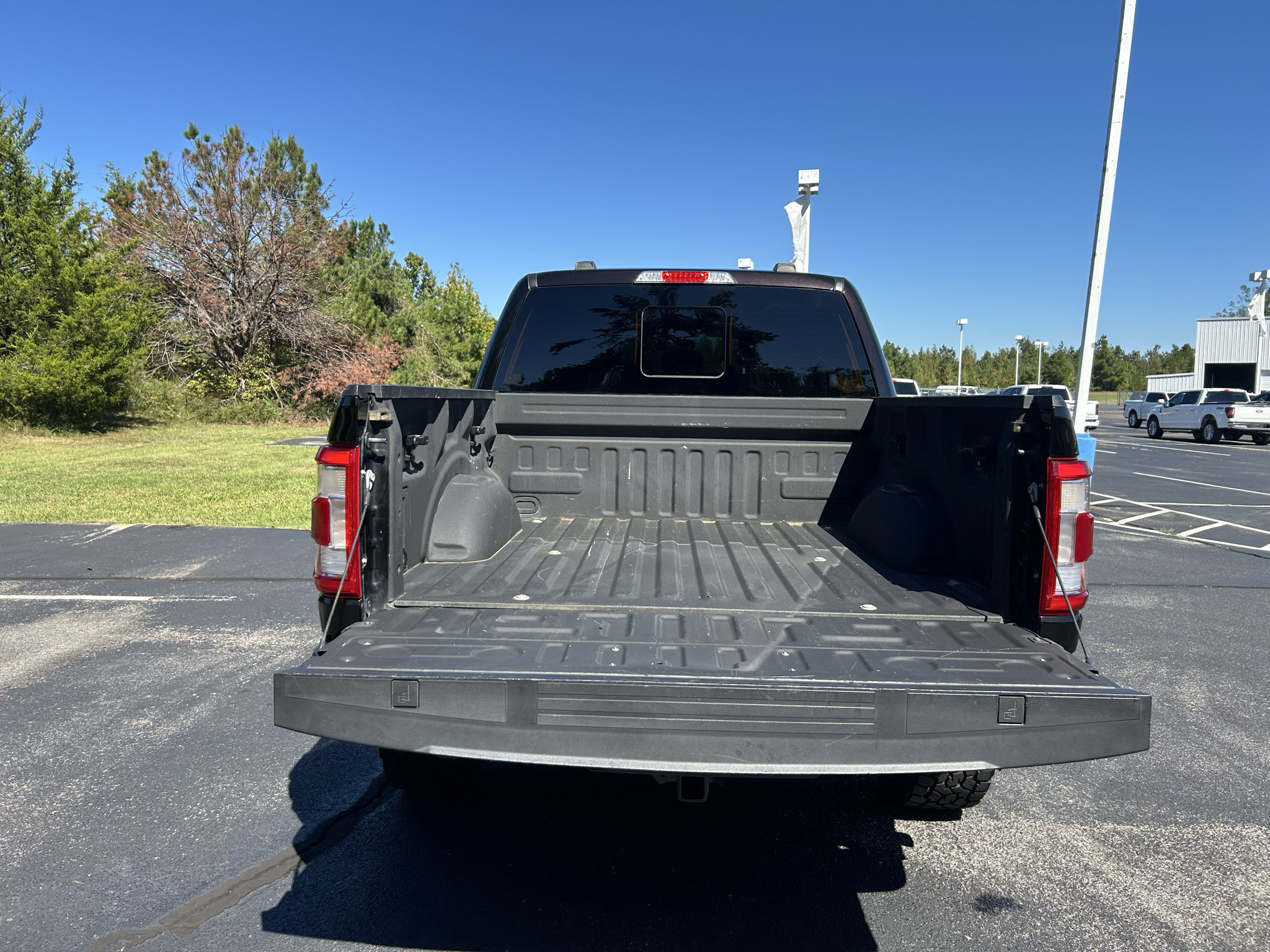 Used 2021 Ford F150 Lariat AWD/4WD image 21