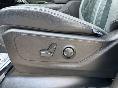 Certified 2025 RAM 1500 Big Horn image 12