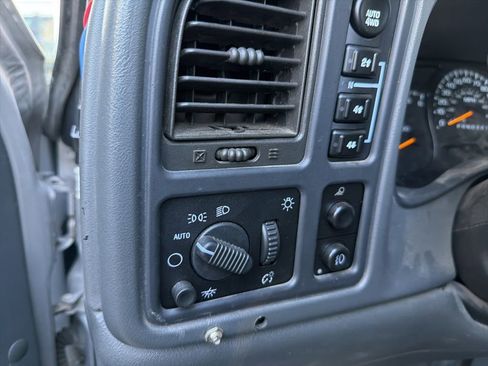 Used 2004 Chevrolet Silverado 1500 4x4 Crew Cab w/ Z71 Convenience Package 2 image 13