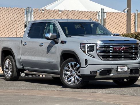 Certified 2025 GMC Sierra 1500 Denali image 2