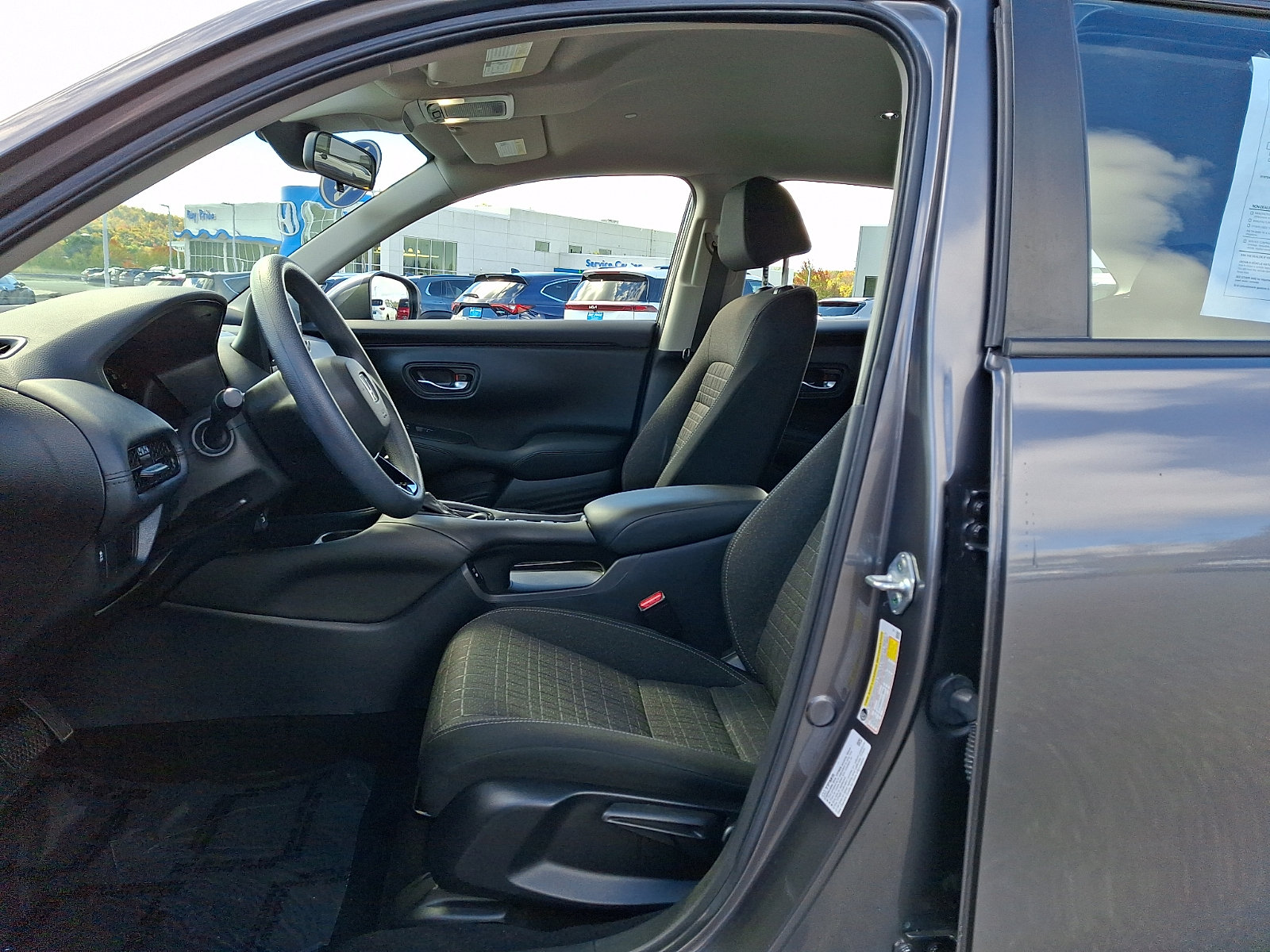 Used 2024 Honda HR-V LX image 14