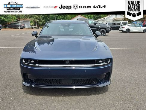 Used 2024 Dodge Charger Daytona Scat Pack w/ Plus Group AWD/4WD image 10