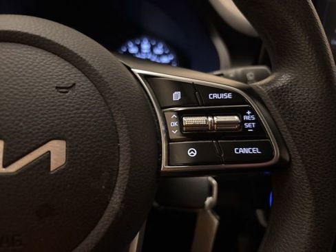 Certified 2023 Kia Seltos LX AWD/4WD image 17