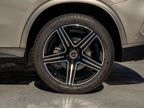 Certified 2023 Mercedes-Benz GLC 300 4MATIC image 13