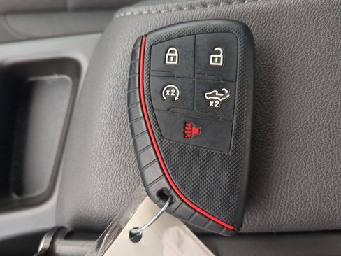 Used 2024 Chevrolet Silverado 1500 Custom Trail Boss w/ LPO, Dark Essentials Package image 35