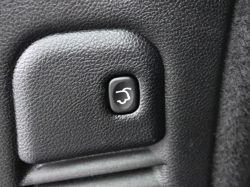 Used 2025 Dodge Durango GT AWD/4WD image 16