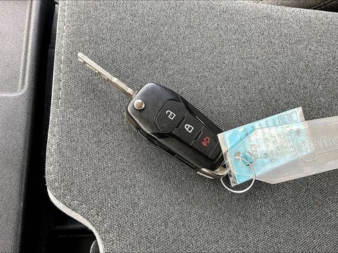 Used 2025 Ford F350 XLT image 27