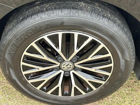 Used 2021 Volkswagen Jetta SE image 27