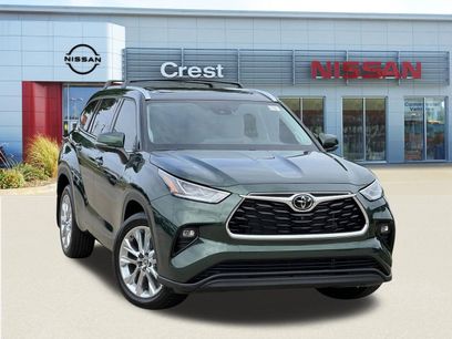 Used 2024 Toyota Highlander Limited