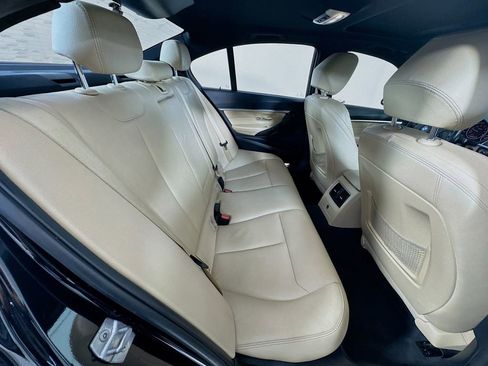 Used 2017 BMW 330i Sedan image 33