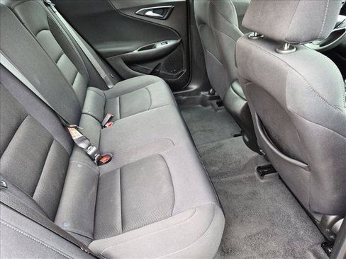 Used 2023 Chevrolet Malibu LS FWD image 18