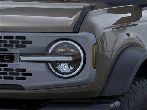 New 2025 Ford Bronco Badlands w/ Sasquatch Package AWD/4WD image 20