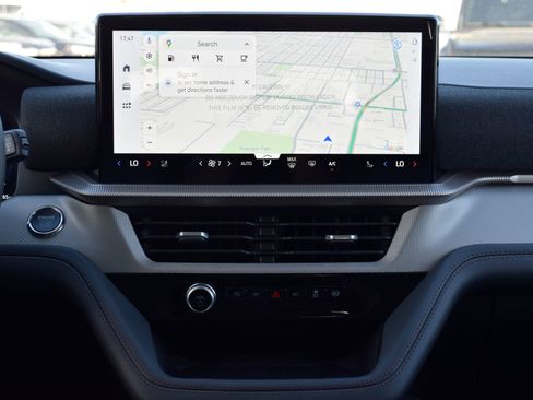 New 2026 Ford Explorer Active w/ Active Comfort Package image 11