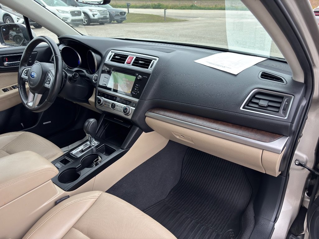 Used 2017 Subaru Outback 3.6R Limited AWD/4WD image 25