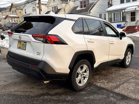 Certified 2021 Toyota RAV4 XLE image 5