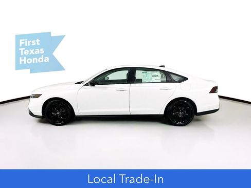Used 2025 Honda Accord SE image 4
