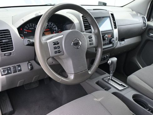 Used 2019 Nissan Frontier SV w/ Value Truck Package image 10