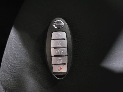 Used 2023 Nissan Sentra SV w/ All-Weather Package FWD image 32