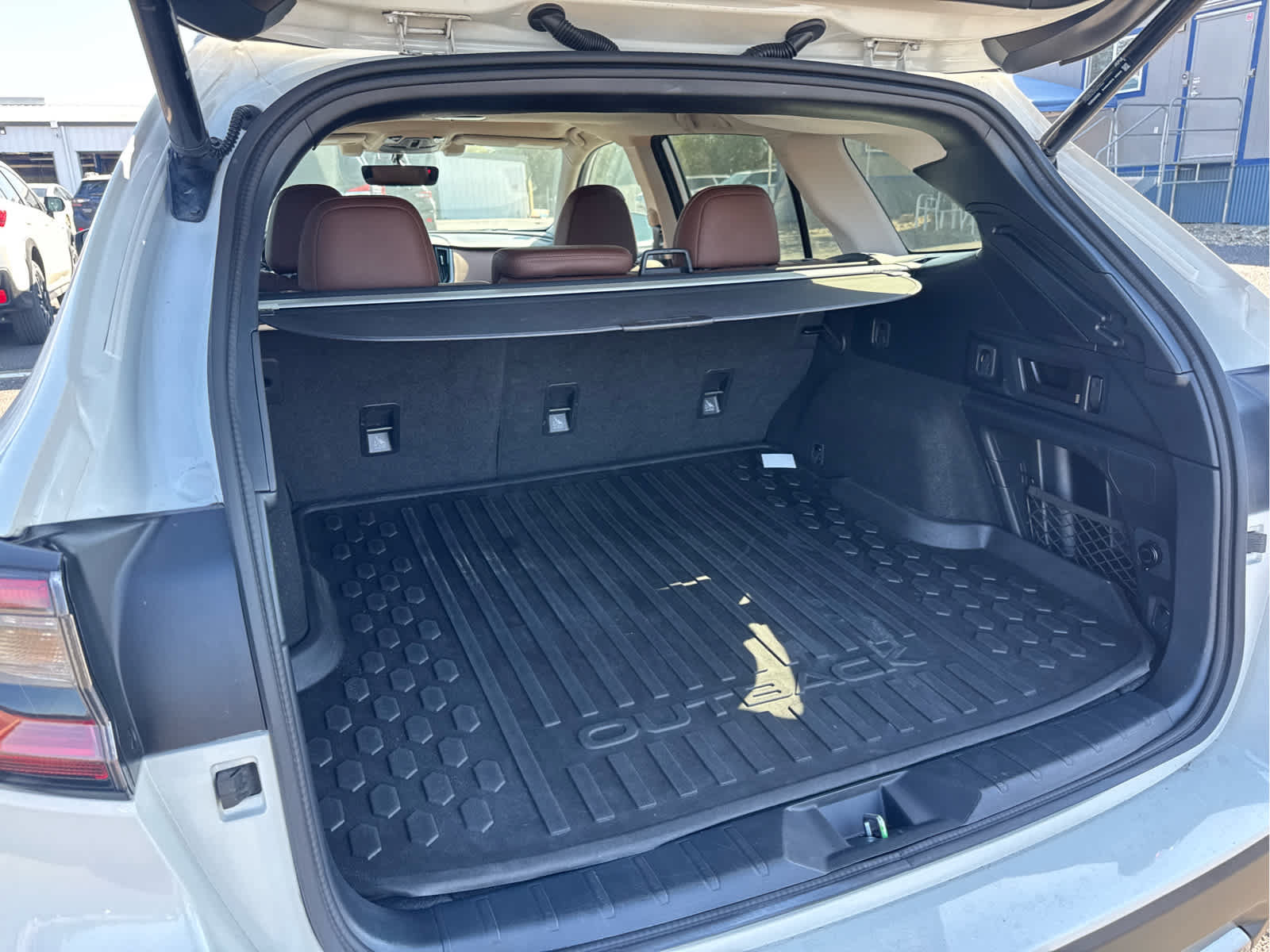 Used 2020 Subaru Outback Touring XT AWD/4WD image 9