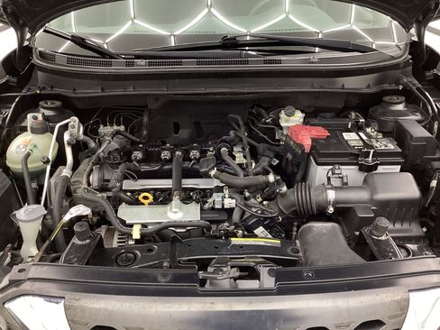 Used 2020 Nissan Kicks SV image 40