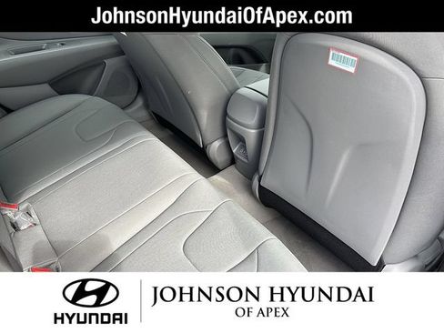 Used 2025 Hyundai Elantra Sport FWD image 13