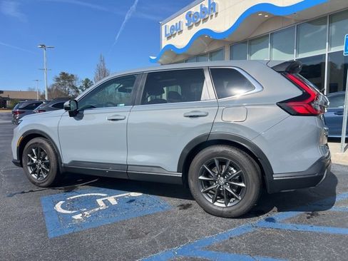 Used 2026 Honda CR-V EX-L image 9