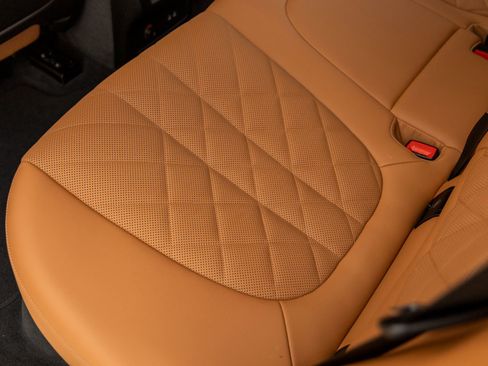 Used 2024 BMW X5 xDrive40i w/ Parking Assistance Package image 32