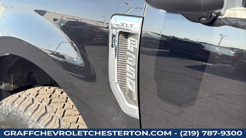 Used 2022 Ford F350 XLT w/ XLT Premium Package AWD/4WD image 35