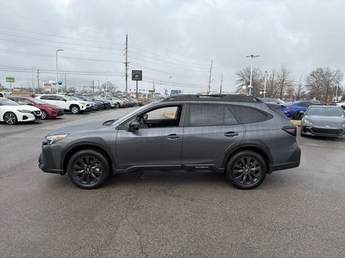 Used 2025 Subaru Outback Onyx Edition XT w/ Popular Package #2 image 4