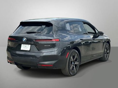 Used 2024 BMW iX xDrive50 AWD/4WD image 26