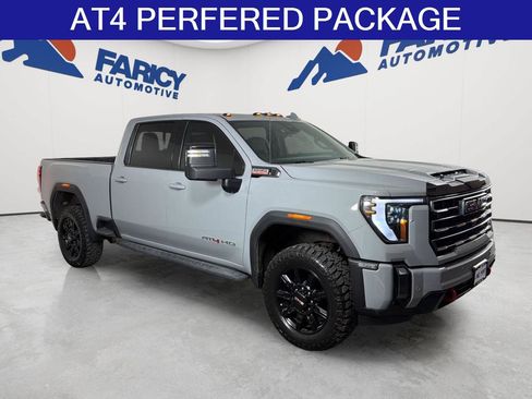 Used 2024 GMC Sierra 2500 AT4 w/ Technology Package AWD/4WD image 2