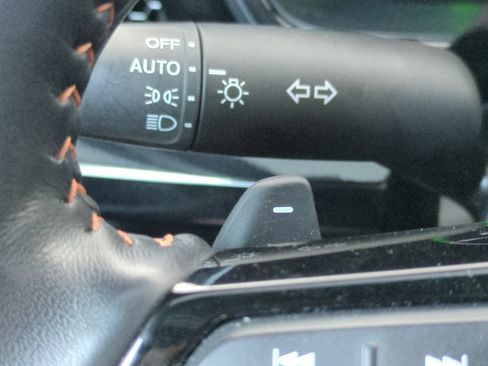 Used 2025 Honda CR-V Sport Touring image 36
