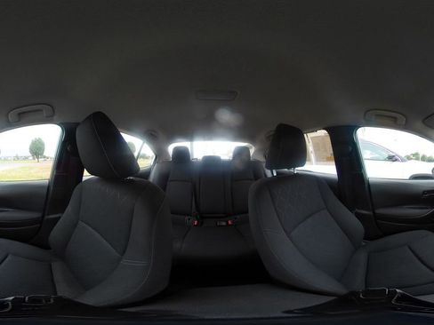 Used 2023 Toyota Corolla LE FWD image 41