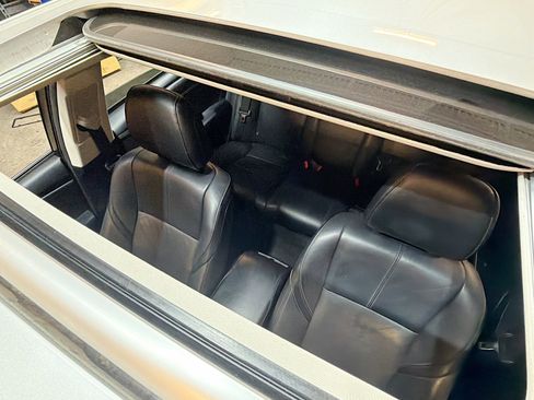 Used 2014 Toyota Avalon XLE Premium image 25