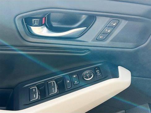 New 2025 Honda Accord EX-L image 24