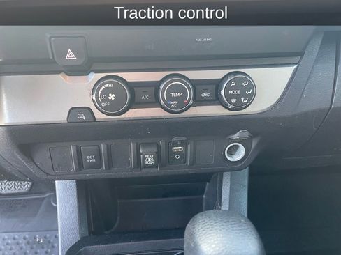 Used 2019 Toyota Tacoma SR5 image 18