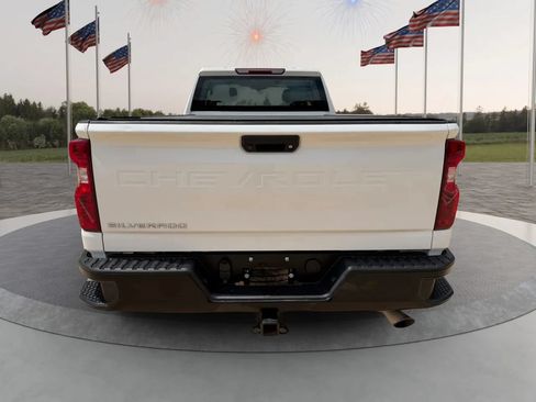 Used 2023 Chevrolet Silverado 2500 W/T AWD/4WD image 7