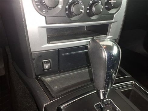 Used 2010 Chrysler 300 Touring image 14