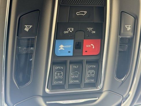 New 2025 Jeep Grand Cherokee Limited w/ Luxury Tech Group II image 27