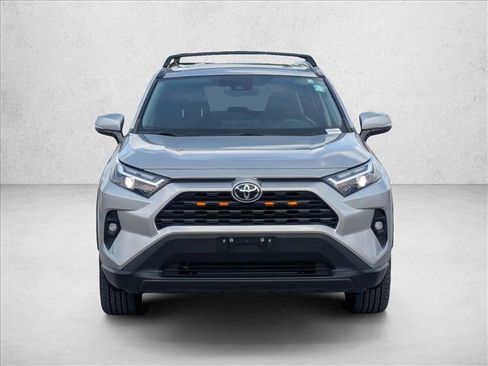 Used 2022 Toyota RAV4 XLE Premium AWD/4WD image 2