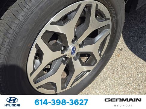 Used 2024 Subaru Forester Premium w/ POP Package 1 AWD/4WD image 12
