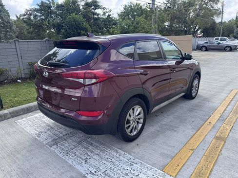 Used 2017 Hyundai Tucson SE Plus AWD/4WD image 5