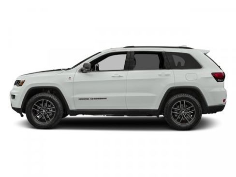 Used 2017 Jeep Grand Cherokee Trailhawk image 3
