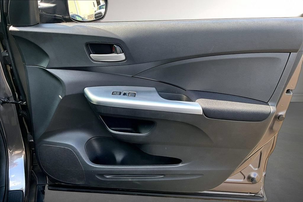 Used 2016 Honda CR-V SE image 28