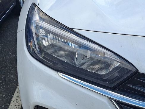 Used 2023 Buick Encore GX Preferred w/ Cold Weather Comfort Package image 4