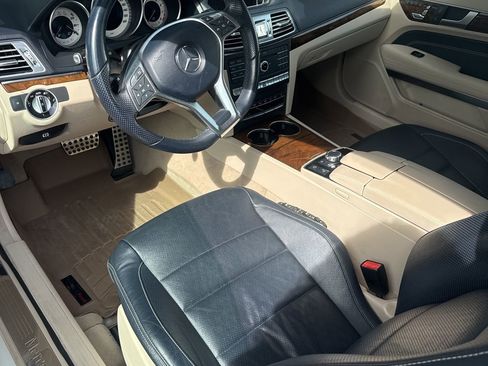 Certified 2017 Mercedes-Benz E 400 Cabriolet image 2